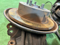 Bujes traseros SUBARU OUTBACK OEM 28473AG000 26700AG000 26692AG020 26692AG030 BPE 2004 EZ30 AT
