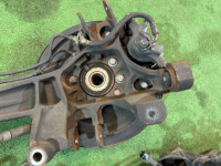 Bujes traseros SUBARU OUTBACK OEM 28473AG000 26700AG000 26692AG020 26692AG030 BPE 2004 EZ30 AT