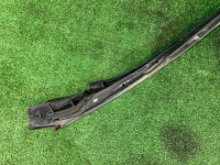 Уплотнитель дверей левый SUBARU OUTBACK OEM 63521AG010 BPE 2004 GOLD 39J