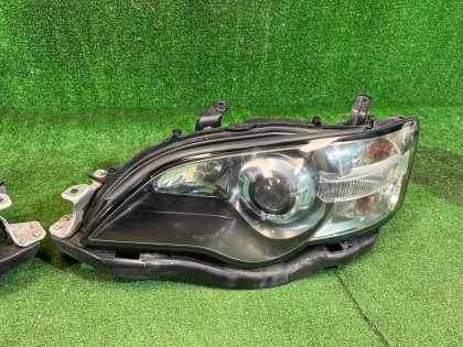 大灯 Ксенон SUBARU OUTBACK OEM 84001AG020 84001AG030 BPE 2004