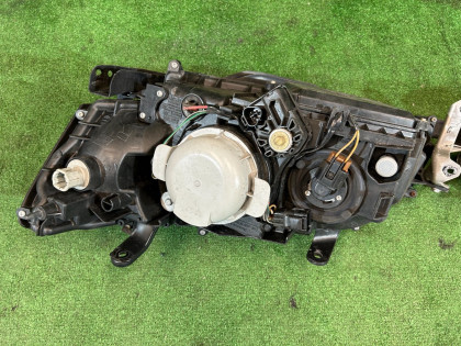 大灯 Ксенон SUBARU OUTBACK OEM 84001AG020 84001AG030 BPE 2004