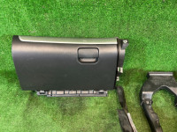 Porta-luvas e apoio de braço свап SUBARU LEGACY OEM 92114AG120JC 66120AG101JC 35170AG000 BP5 2007 WHITE 37J
