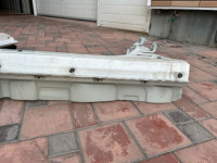 Estribo metálico izquierdo WHITE 37J D20 SUBARU LEGACY OEM 51415AE07A BP5 2007 WHITE 37J