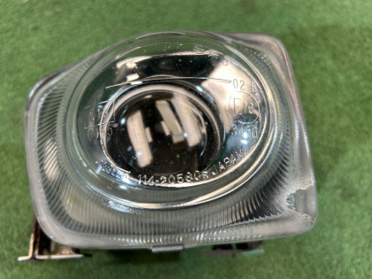 右雾灯 114-20580 R SUBARU LEGACY OEM 84501AE020 BH9 2000