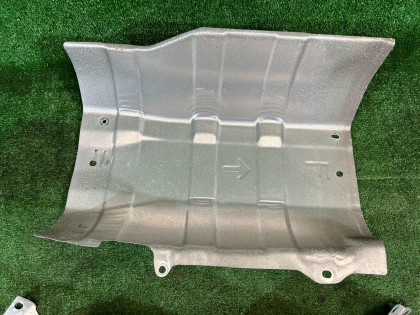 マフラーヒートシールド SUBARU LEGACY OEM 42054AE001 59024AE010 BH9 2000 EJ254 AT