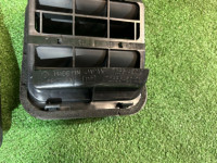 ช่องระบายอากาศตัวถัง SUBARU LEGACY OEM 72651AE000 72651AE010 BH9 2000 SILVER 792