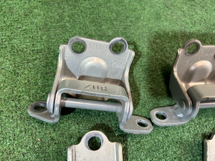 Rear door hinges SUBARU OUTBACK OEM 60070AG0009P BPE 2004