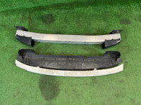 Refuerzo del parachoques delantero 57712AG000 SUBARU OUTBACK
