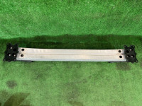 Жесткость бампера передняя SUBARU OUTBACK OEM 57712AG000 BPE 2004