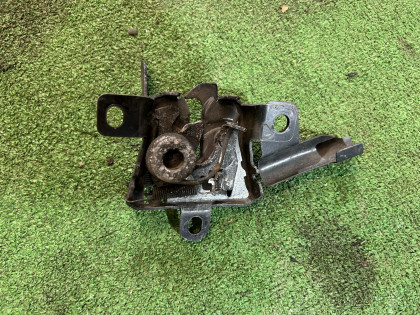 กลอนล็อกฝากระโปรงหน้า 57310AG000 SUBARU OUTBACK