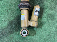 โช้คอัพหลัง SUBARU LEGACY OEM 20365AE070 BH5 2000 EJ206 AT