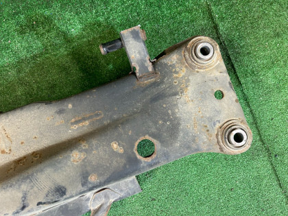 คานหลัง SUBARU FORESTER OEM 20150SA020 SG5 2007 EJ205 AT