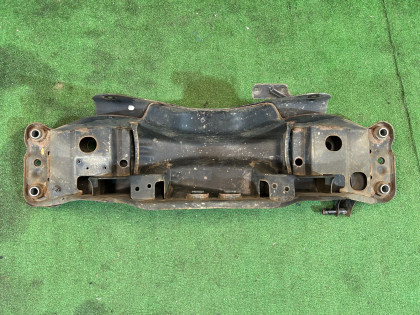 คานหลัง SUBARU FORESTER OEM 20150SA020 SG5 2007 EJ205 AT