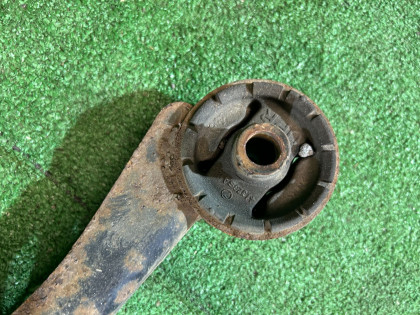 差速器支座 SUBARU FORESTER OEM 41310SA001 SG5 2007 EJ205 AT
