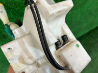 Depósito del limpiaparabrisas SUBARU FORESTER OEM 86610SA050 SG5 2007 EJ205 AT