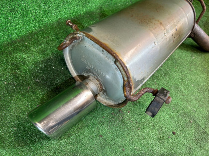 Silencioso trasero SUBARU FORESTER OEM 44300SA160 SG5 2007 EJ205 AT