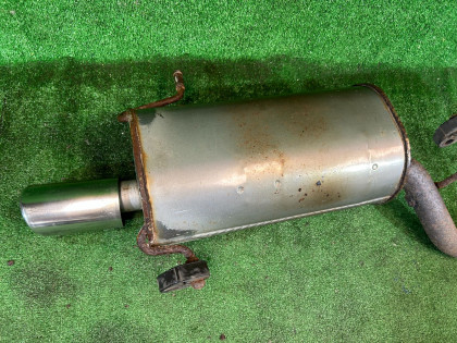 Silencioso trasero SUBARU FORESTER OEM 44300SA160 SG5 2007 EJ205 AT