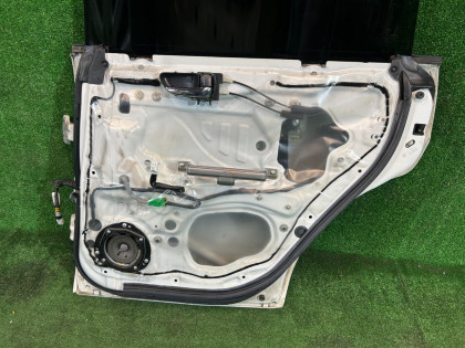 Дверь задняя правая цвет 51Е SUBARU FORESTER OEM 60409SA0029P SG5 2007 WHITE 51E