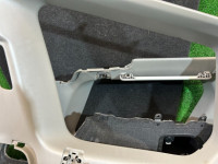 Revestimento da bagageira SUBARU FORESTER OEM 94027SA060JA 94027SA050JA 94015SA040ND 94015SA050ND SG5 2007 WHITE 51E