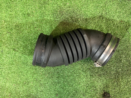ท่อกรองอากาศ 46023FC041 SUBARU FORESTER