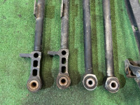 Braços de suspensão traseiros аллюминий SUBARU FORESTER OEM 20250SA030 20250SA090 20250SA050 SG5 2007 EJ205 AT