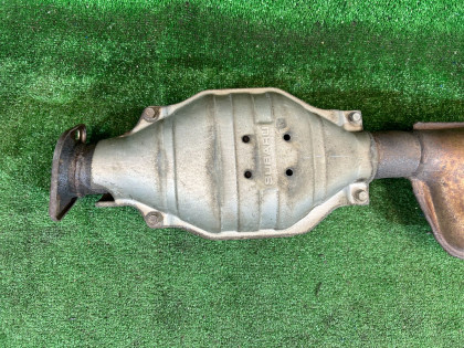 中間マフラー SUBARU FORESTER OEM 44200SA080 SG5 2007 EJ205 AT