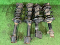 โช้คอัพ 20360SA181 20360SA191 20380SA320 20310SA200 20310SA210 SUBARU FORESTER