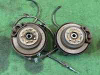 リアハブ 28419FE001 28419FE011 28016FC001 26700FE080 SUBARU FORESTER