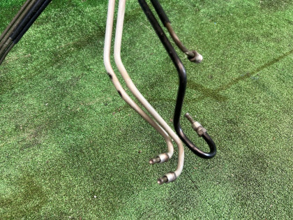 ท่อเบรกหน้า SUBARU FORESTER OEM 26514SA000 SG5 2007 EJ205 AT