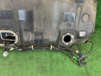 油箱 SUBARU LANCASTER OEM 42012AE000 BH9 1998 EJ254 AT