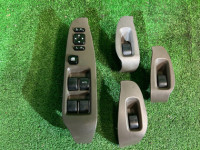 กล่องควบคุมกระจกไฟฟ้า 83071AE060, 83071AE040 SUBARU LANCASTER