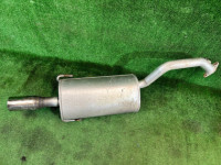 Silencioso trasero SUBARU LANCASTER OEM 44300AE120 BH9 1998 EJ254 AT