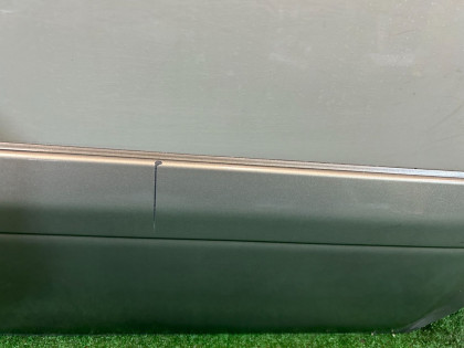 Right rear door цвет 8L5 SUBARU LANCASTER OEM 60400AE420 BHE BH9 1998 BEIGE 8L5