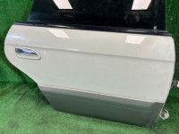 Right rear door цвет 8L5 SUBARU LANCASTER OEM 60400AE420 BHE BH9 1998 BEIGE 8L5