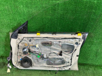 Porta dianteira direita цвет 8L5 SUBARU LANCASTER OEM 60009AE040 BHE BH9 1998 BEIGE 8L5