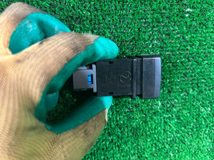 Fog light switch SUBARU LANCASTER OEM 83001AE000 BHE BH9 BH5 BE5 BE9 BEE 1998 EJ254 AT