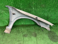 Aleta delantera izquierda цвет 8L5 SUBARU LANCASTER OEM 57120AE030 BH9 1998 BEIGE 8L5
