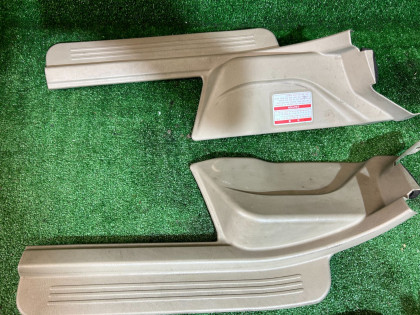 Sill trims SUBARU LANCASTER OEM 94060AE000GE 94060AE010GE 94061AE000GE 94061AE010GE BH9 1998 BEIGE 8L5