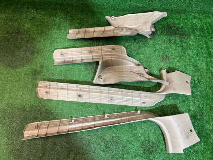 Sill trims SUBARU LANCASTER OEM 94060AE000GE 94060AE010GE 94061AE000GE 94061AE010GE BH9 1998 BEIGE 8L5
