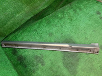 ชายบันไดขวา цвет 8L5 91111AE080MF SUBARU LANCASTER