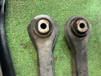 Braços de suspensão traseiros SUBARU LANCASTER OEM 20250AE030, 20250AE050, 20250AE010, 20250AE000 BHE BH9 1998 EJ254 AT