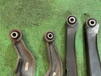 Braços de suspensão traseiros SUBARU LANCASTER OEM 20250AE030, 20250AE050, 20250AE010, 20250AE000 BHE BH9 1998 EJ254 AT