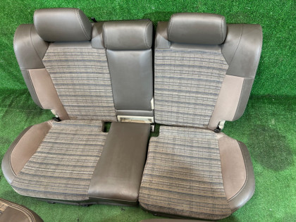 Conjunto de bancos SUBARU LANCASTER OEM 64010AE800GE, 64010AE810GE, 64221AE250GE, 64231AE260GE BHE BH9 BH5 1998 BEIGE 8L5