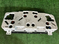 มาตรวัดความเร็ว SUBARU LANCASTER OEM 85012AE090 BH9 1998 EJ254 AT