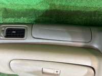 Tablier SUBARU LANCASTER OEM 66045AE000DG BHE BH9 BH5 1998 BEIGE 8L5