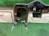 Tablier SUBARU LANCASTER OEM 66045AE000DG BHE BH9 BH5 1998 BEIGE 8L5