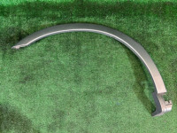 Ensanchador de aleta trasero derecho цвет 8L5 91111AE020MF SUBARU LANCASTER