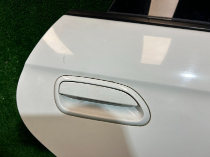 右后门 цвет 51Е SUBARU LEGACY B4 OEM 60400AE240 BE9 BE5 BH5 2000 WHITE 51E
