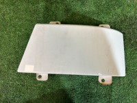 แผงตกแต่งใต้ไฟท้ายขวา цвет 51Е SUBARU LEGACY B4 OEM 51410AE000 BEE BE9 BE5 2000 WHITE 51E