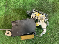 バックドアロック SUBARU LANCASTER OEM 60319FA200 BH9 1998 BEIGE 8L5